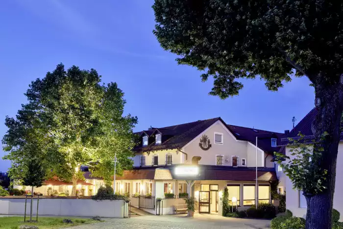 Winterkurzurlaub zauber im Wellnesshotel Regensburg Winterkurzurlaub im Wellnesshotel Regensburg